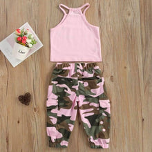 Load image into Gallery viewer, Blessed Pink Camo Jogging Set
