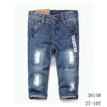 Load image into Gallery viewer, Boy&#39;s Distressed Jeans
