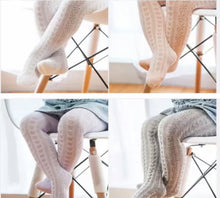 Load image into Gallery viewer, Winter Cotton Heart Tights
