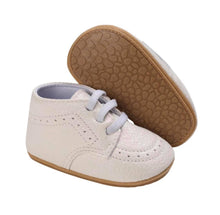 Load image into Gallery viewer, Infant Saddle Oxford Crib Shoes
