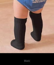 Load image into Gallery viewer, Knee Socks No Bow
