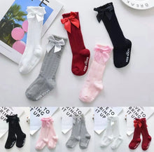 Load image into Gallery viewer, Cotton Knee Socks w/Satin Bow
